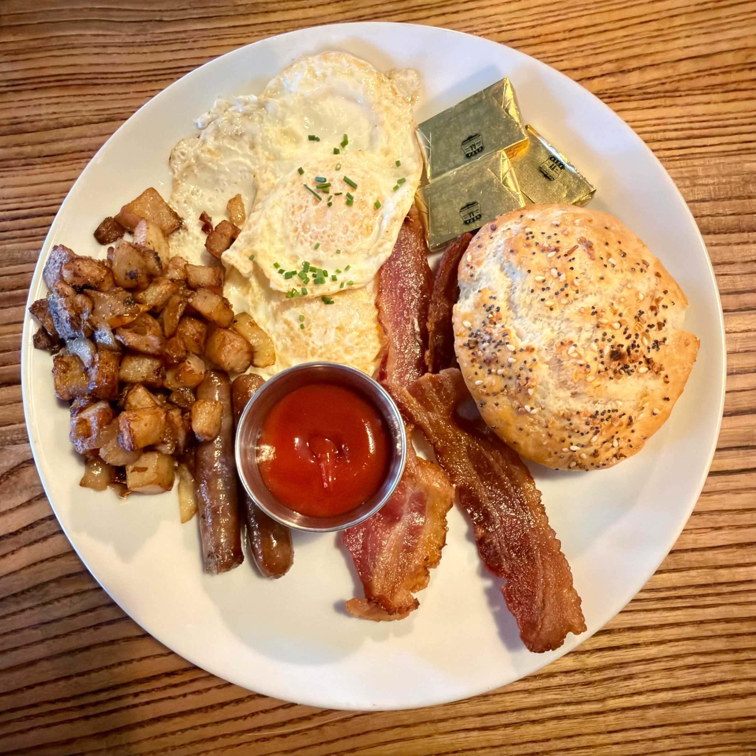 I discovered brunch way too late in life. Highly recommend Lib’s Grille and The ... - image 1